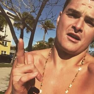 Meet your Posher, Dillon